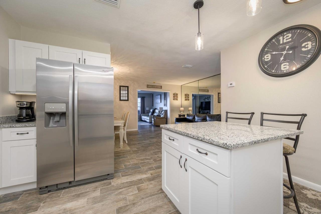 Lakefront Home With Screened Porch And Grill Winter Haven Ngoại thất bức ảnh